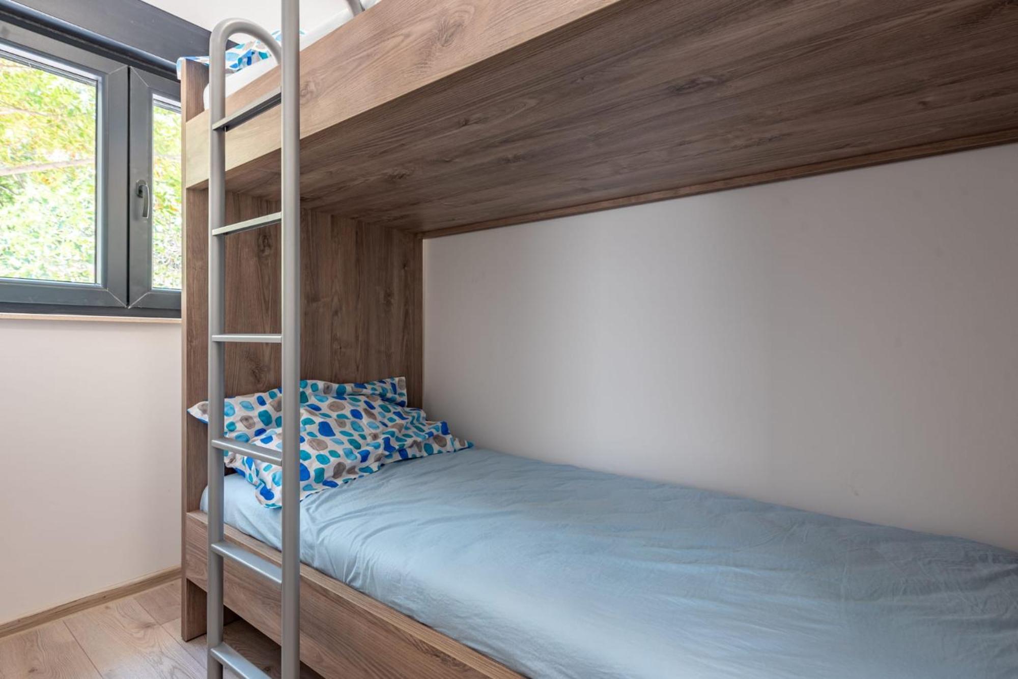 Curic Beachfront Apartment *