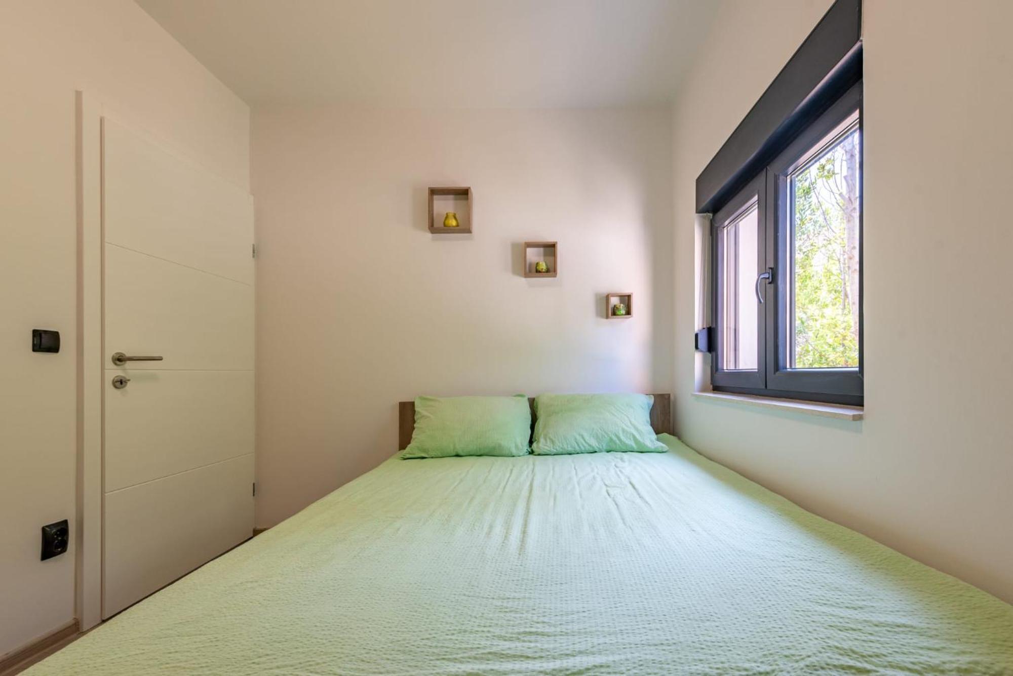Curic Beachfront Apartment *